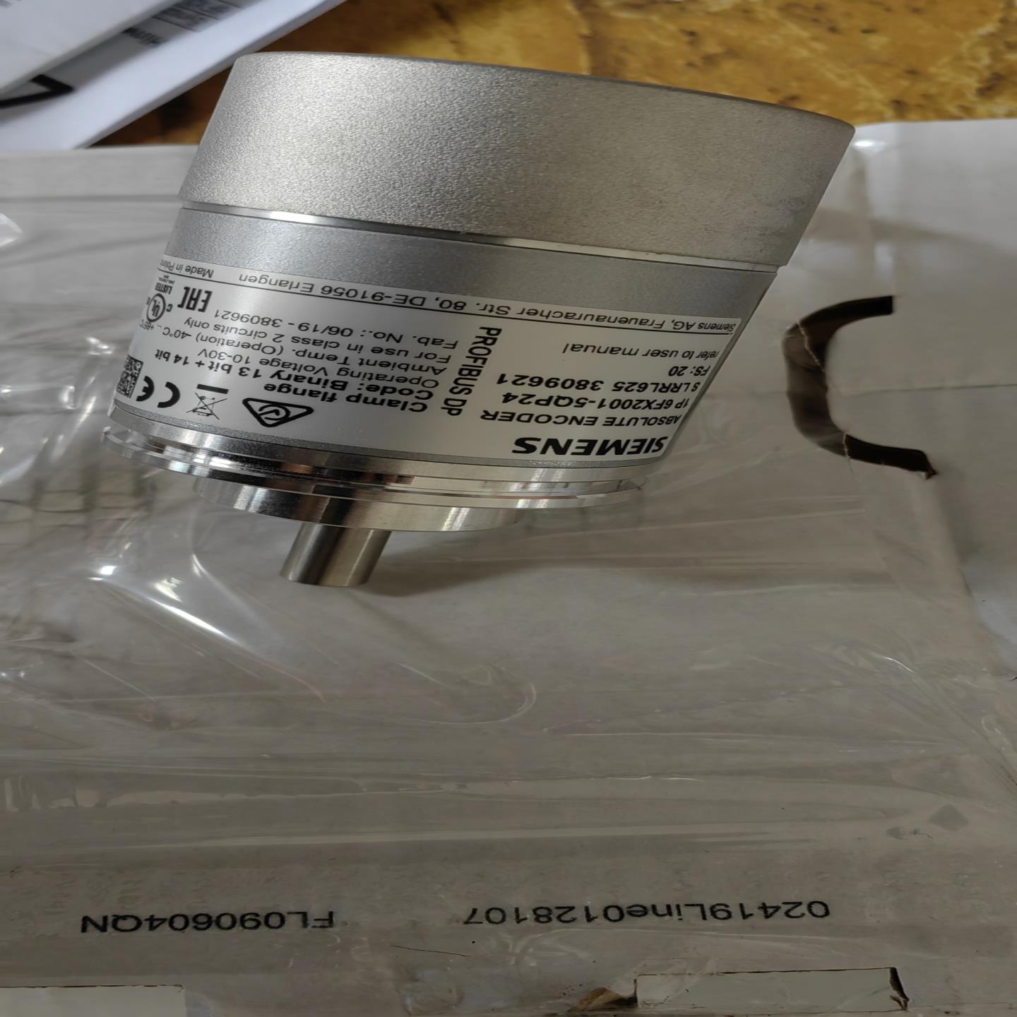 西门子6FX2001-5QP24实际值编码器全新实物图外包装盒子旧