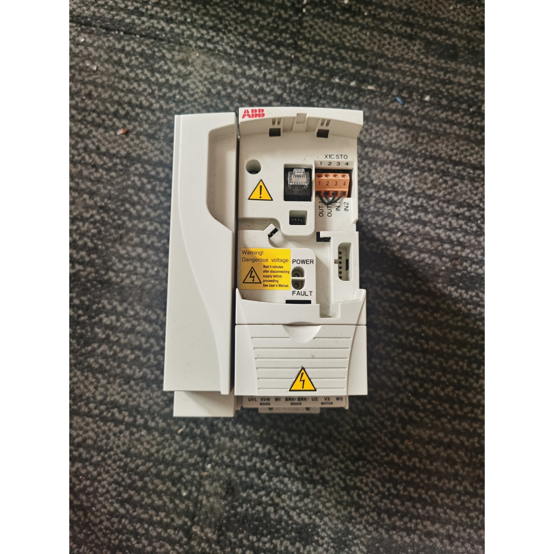 二手拆机ABB变频器ACS355-03E-13A3-2 22