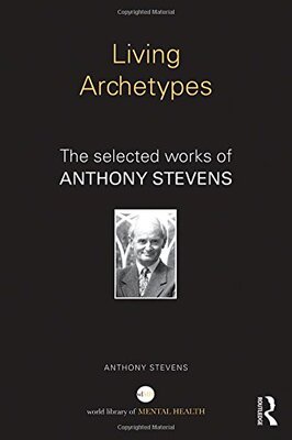 【预订】Living Archetypes