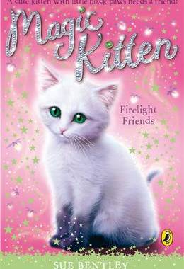 【预订】Magic Kitten: Firelight Friends