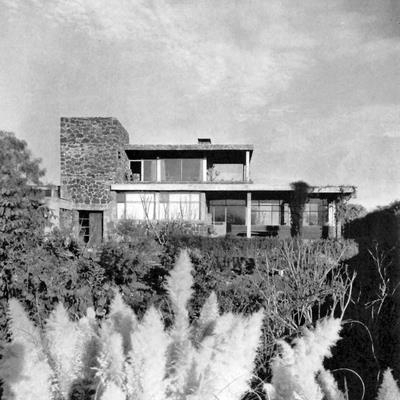 预订 A Home of One’s Own. Emigrierte Architekten und ihreHuser: migré Architects and Their Houses. 1920–1960 自己的家