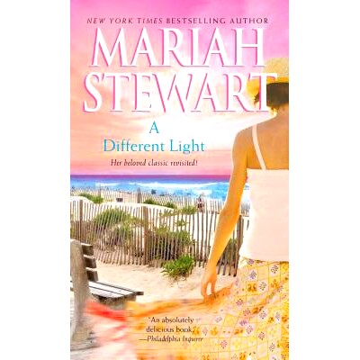 预订 A Different Light: 9781501128097