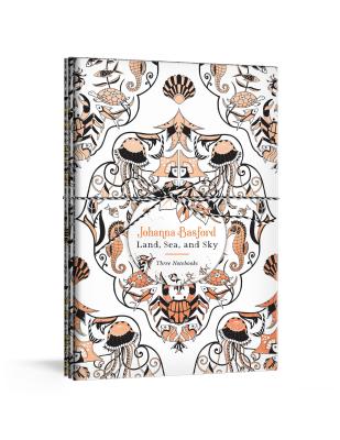【预订】Johanna Basford Land, Sea, and Sky: Three Colorable Notebooks