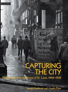 【预订】Capturing the City 9781883982973