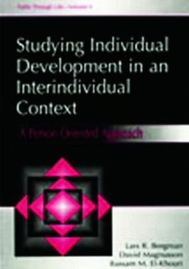 【预订】Studying individual Development in An interindividual Context