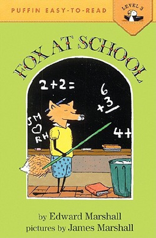 【预订】Fox at School