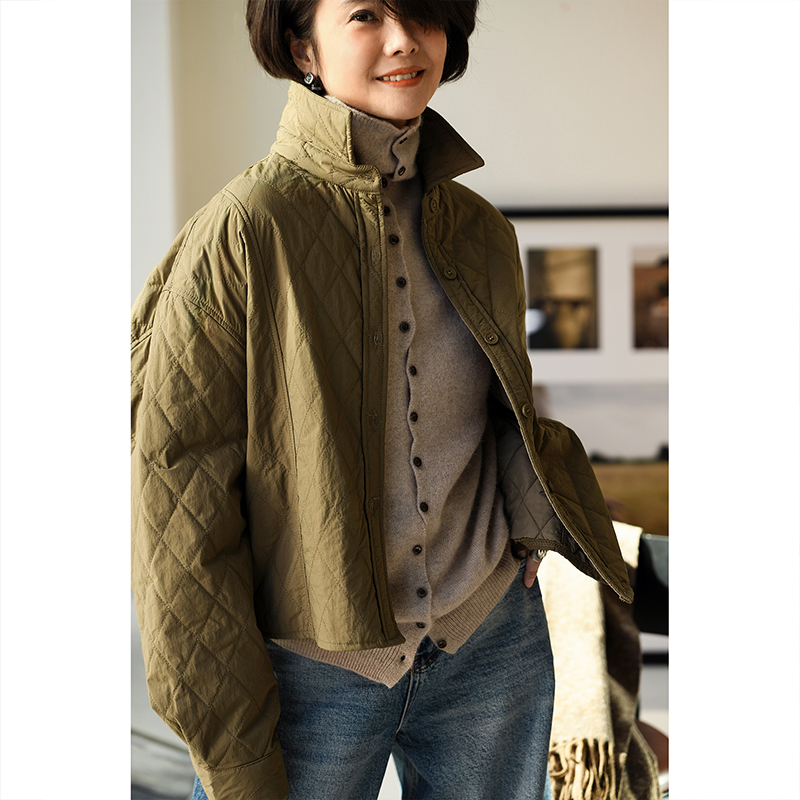 翻领长袖宽松短款夹棉衬衫