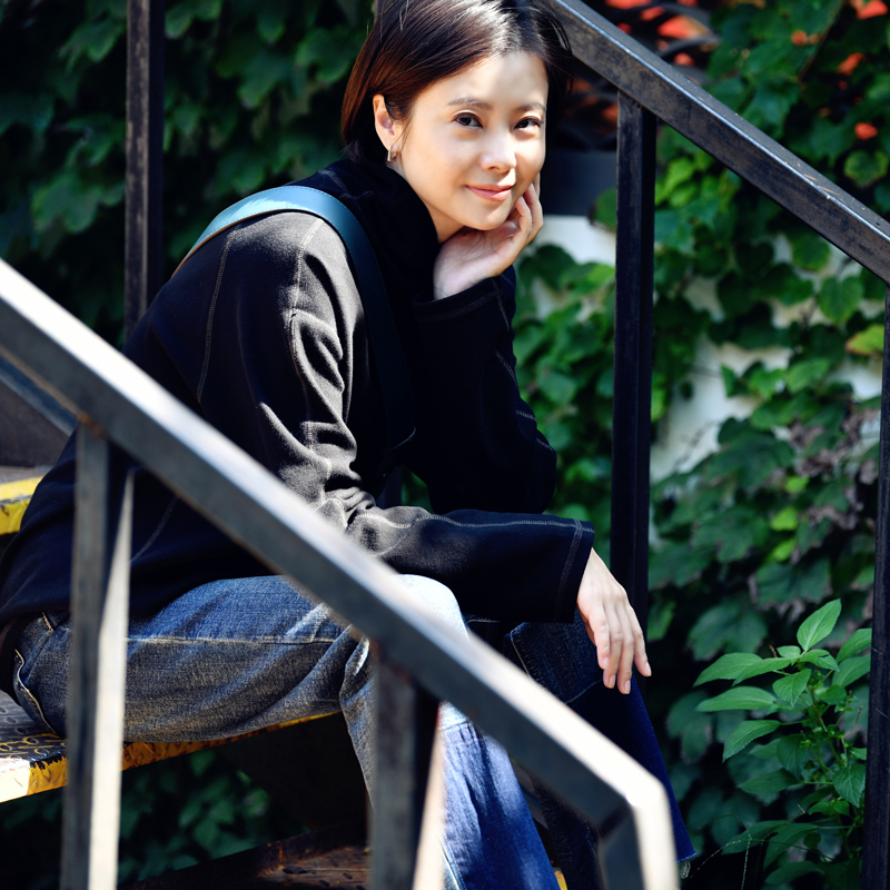 不规则拼接文艺磨毛长袖T恤女