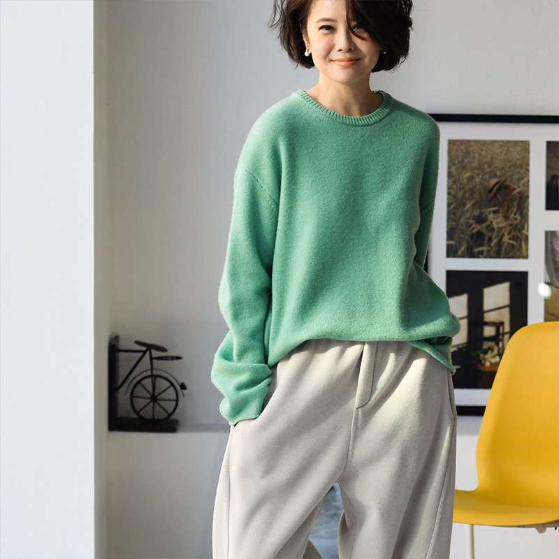 卷边宽松纯羊毛毛衣文艺