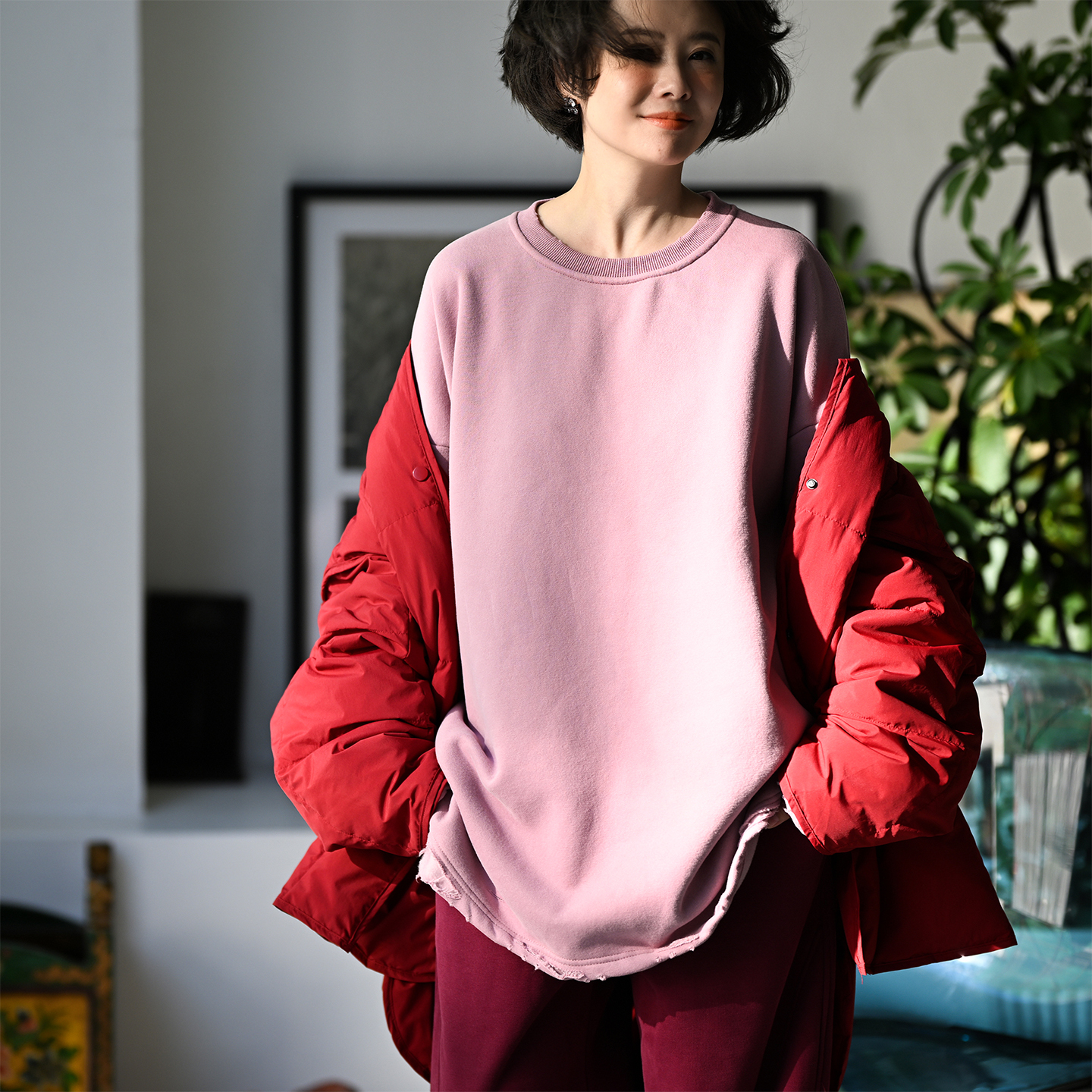 纯色磨破宽松大版加绒卫衣女