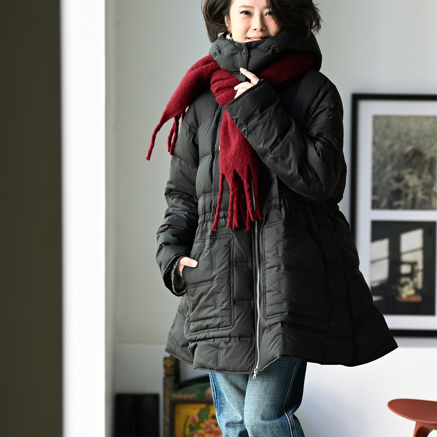 连帽立领收腰A摆赫本风羽绒服女