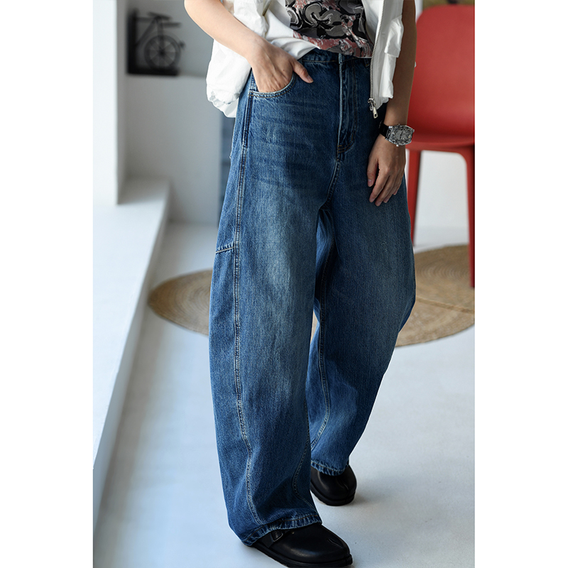 宽松廓形弯刀镰刀牛仔裤女秋