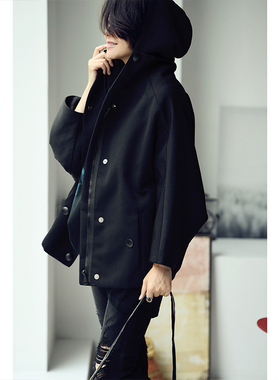 W0719C韩版休闲帅气茧型双兜纯棉暗扣抽绳连帽派克外套女米兰宣言