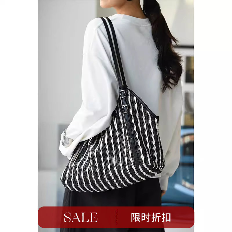 D86710 时尚简约黑白拼色斑马纹编织妈咪单肩包托特包女 米兰宣言