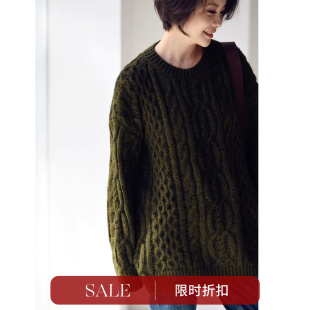 M8859C文艺洋气复古麻花宽松显瘦花线圆领套头毛衣女秋冬米兰宣言