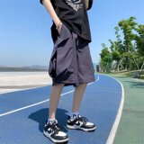 灰色