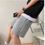 灰色
