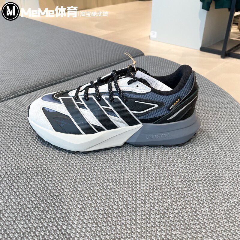 阿迪达斯男鞋2025冬季新品LIGHTBLAZE防泼保暖缓震流光跑鞋JP7773