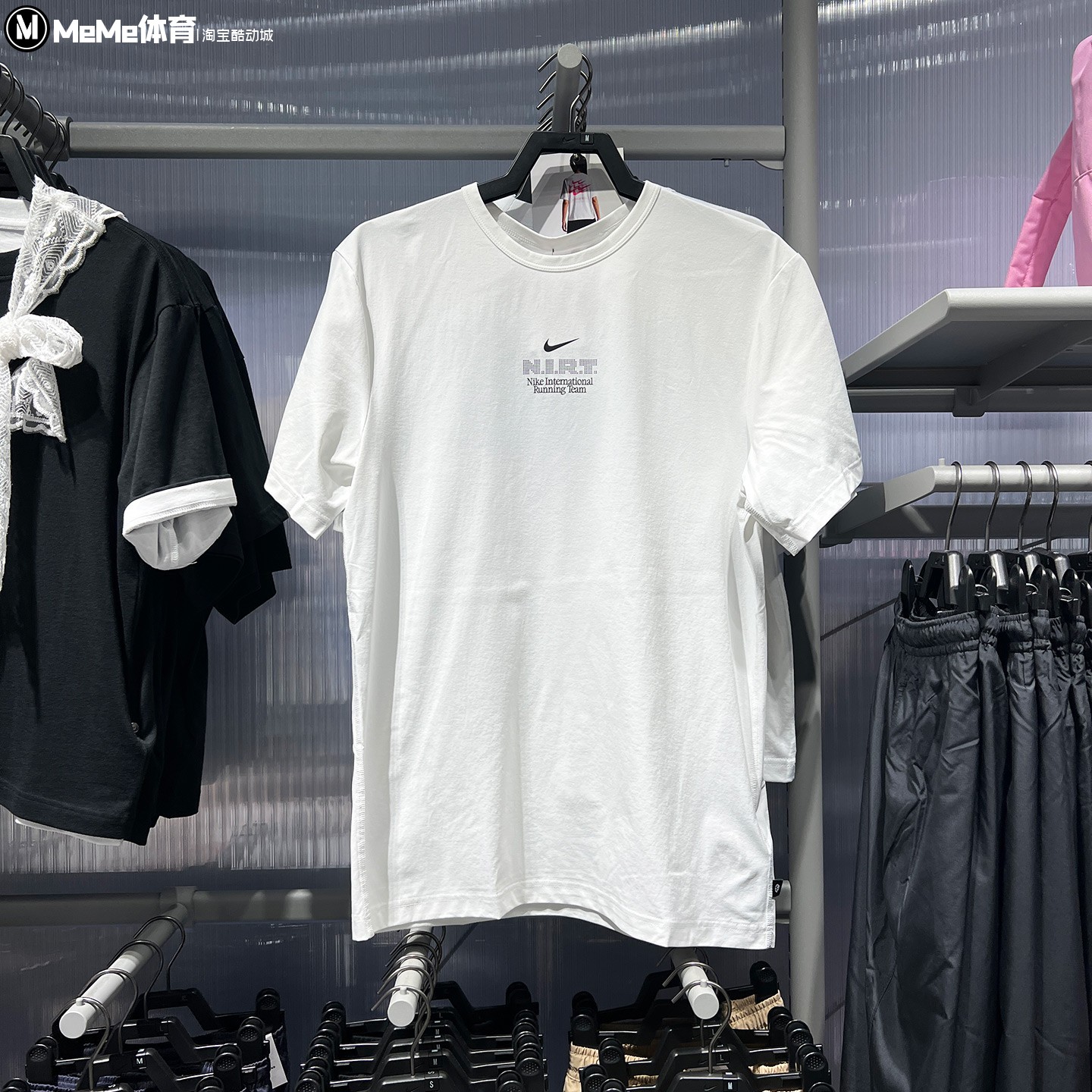 Nike耐克男装2026秋新款复古印花直筒短袖简约圆领T恤 IV6611-100