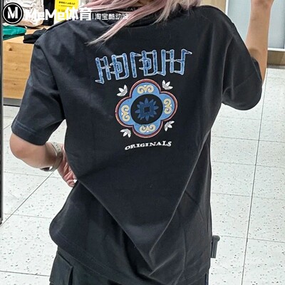 阿迪达斯三叶草男装2025夏款彝族文化图案印花休闲短袖T恤 KC1428