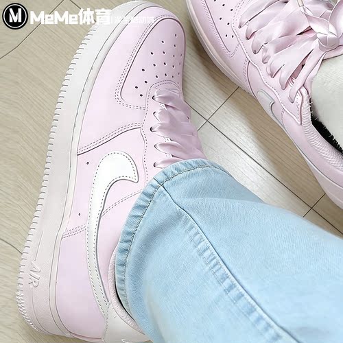 耐克女子AF1空军一号甜美风板鞋