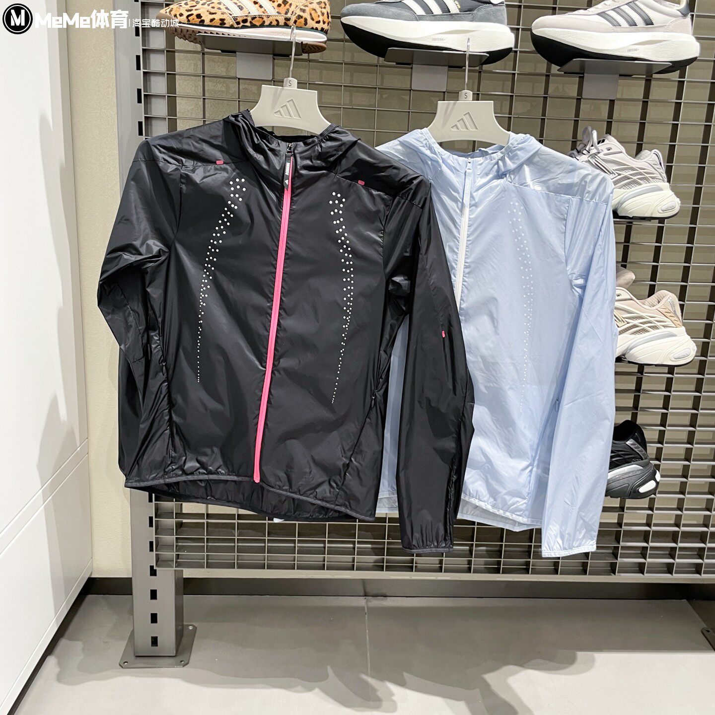 阿迪达斯女子2026春款拒水休闲户外运动夹克薄外套 KW4737 KY5050