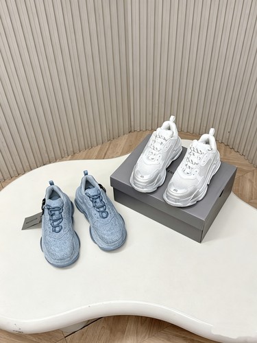 D Angela 2026新款休闲运动鞋欧美风复古做旧厚底时尚老爹鞋