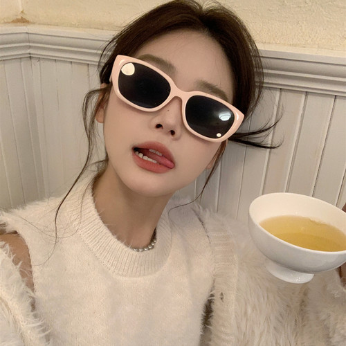 小粉框猫眼墨镜女复古太阳镜茶色