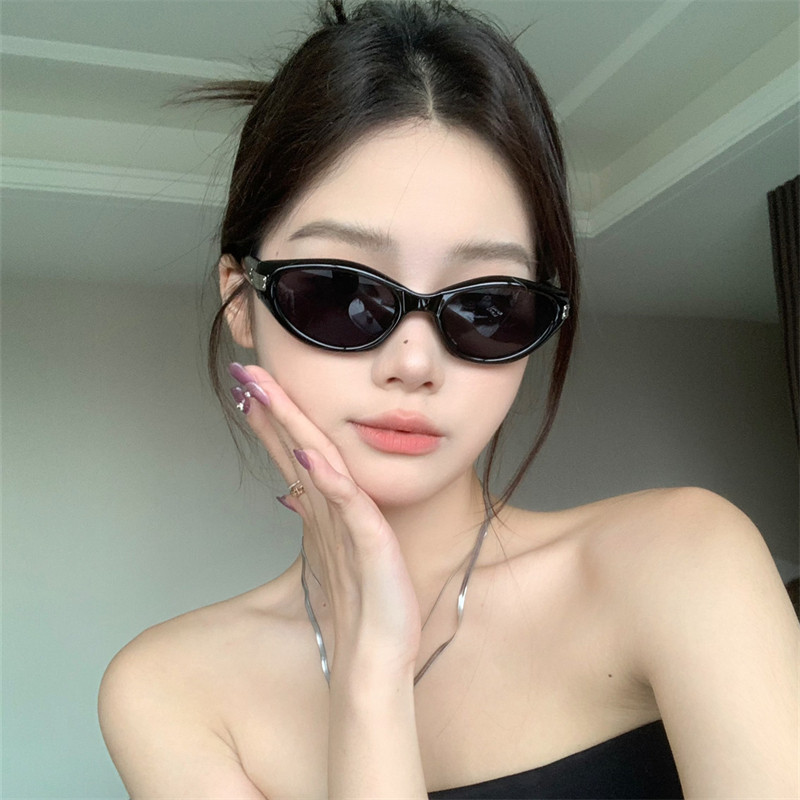 MELIYA复古几何猫眼椭圆时髦墨镜黑色ins同款凹造型太阳镜方圆脸