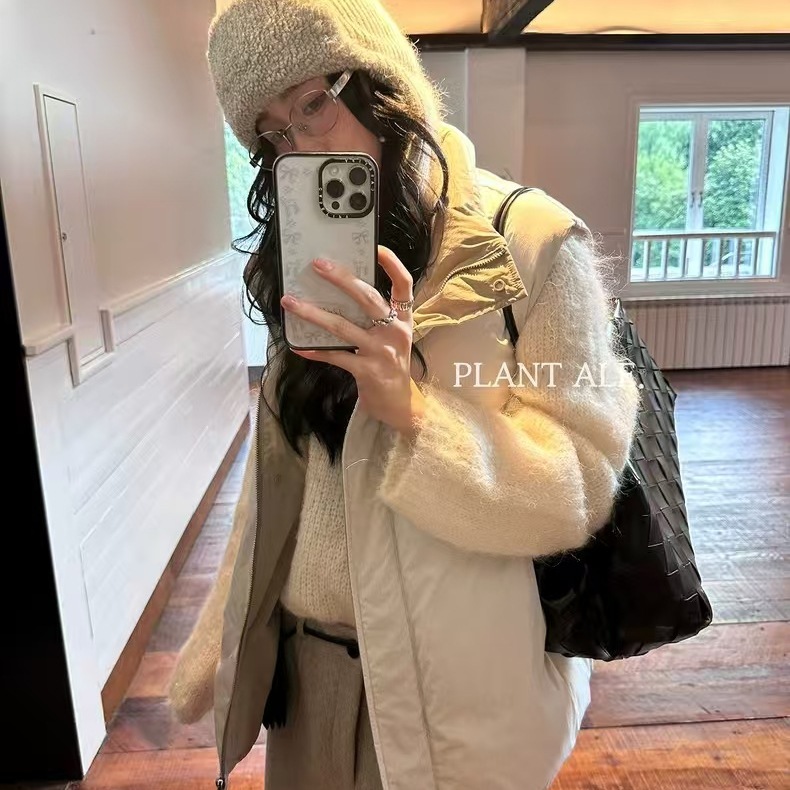 韩系简约立领羽绒马甲一国标白鹅绒轻薄保暖休闲拉链坎肩女E8286