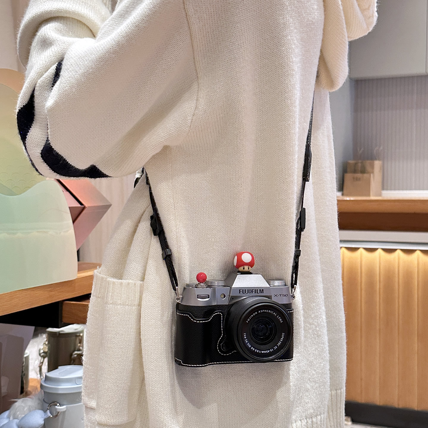 适用富士XT50保护套XT30三二代底座XS20壳配件X100VI相机包小红球图片