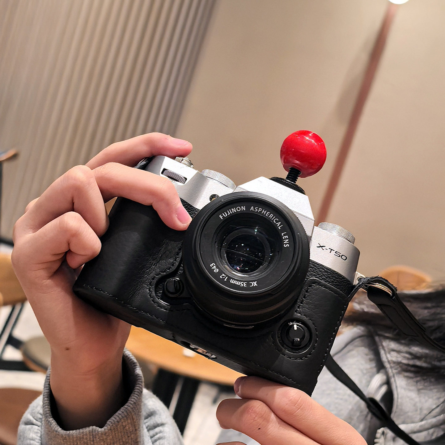 适用富士xt5xs20xt50xt30三代相机壳x100vi皮套相机套真皮保护套