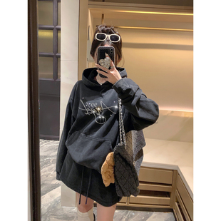 庄大泥 炒雪花黑烫钻连帽卫衣套装
