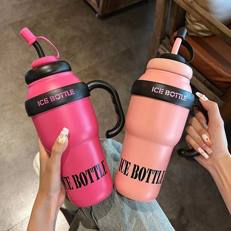 进口巨无霸保温杯女生2025新款大号大容量吸管杯不锈钢冰霸杯巨型