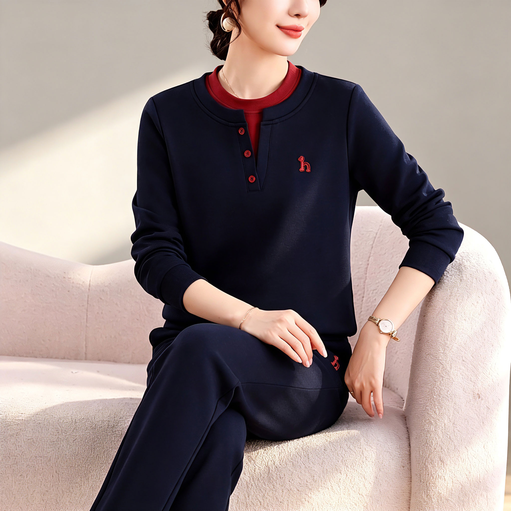 中老年运动服休闲套装女2026秋季新款宽松妈妈减龄时尚卫衣两件套
