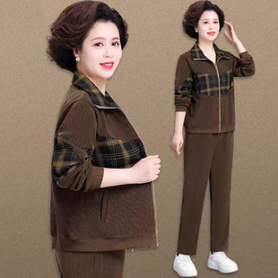 中老年妈妈春季灯芯绒运动服休闲外套女春秋奶奶洋气上衣两件套装