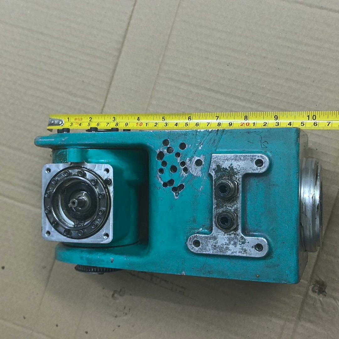 议价拆机进口机械手第5轴，内置日本进口谐波减速机，尺寸见详情