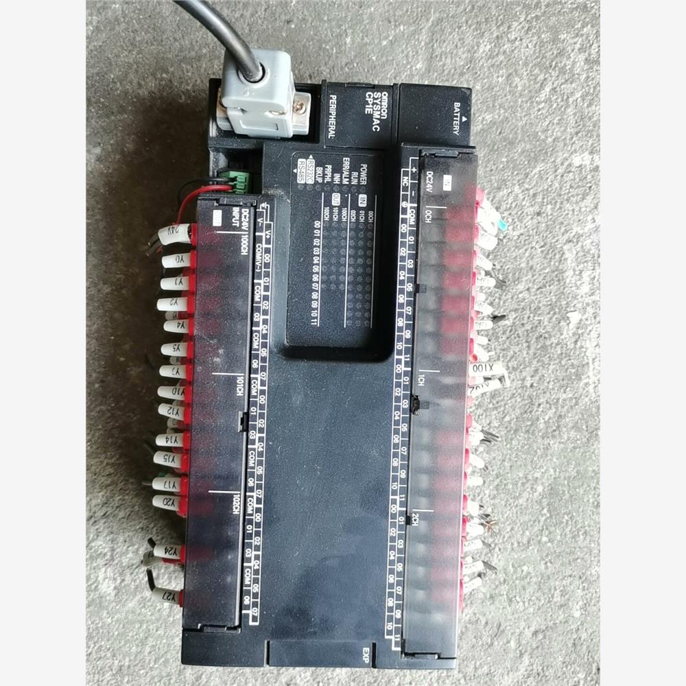 议价欧姆龙plc    CP1E-N60SDT-D  。二手拆机