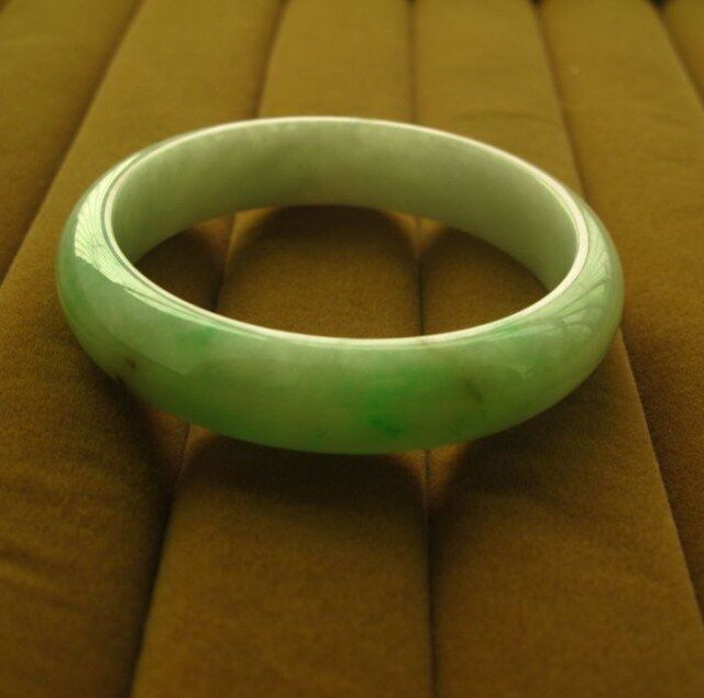 隆和斋老坑阳绿翡翠手镯送证书