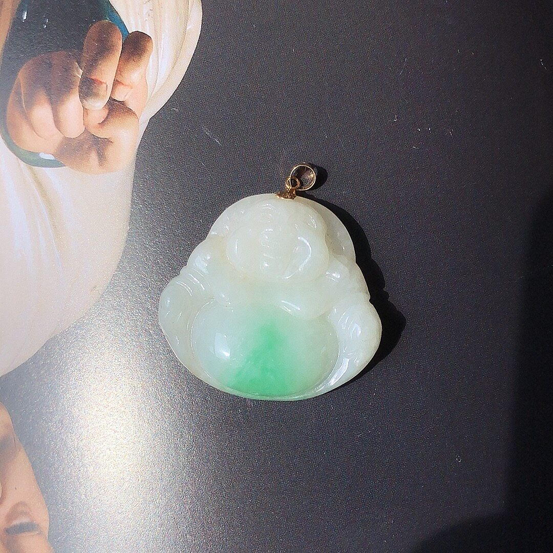 18K金扣天然老坑缅甸阳绿翡翠佛公吊坠飘黄翡味道典雅A货证书超值