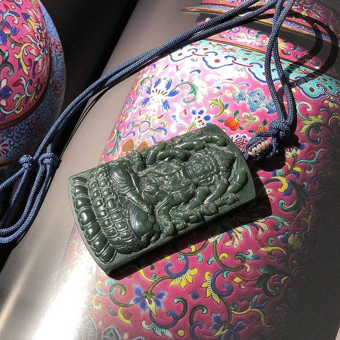 老料新疆和田玉碧玉千手观音大牌子大哥天然玉石A货宝物级超值