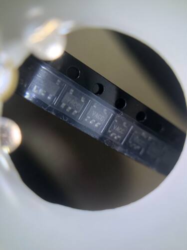 全新原装TLV2211CDBVR运算放大器IC芯片 丝印VACC SOT23-5 可直拍