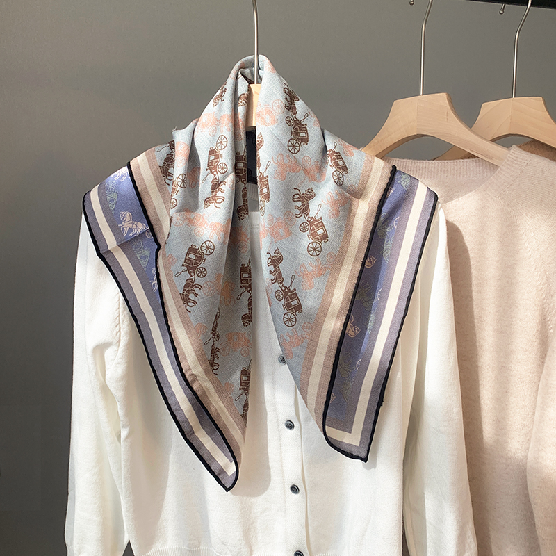 福利款【马车】双面真丝羊毛65方巾围巾 气质雾霾蓝秋冬丝毛丝巾