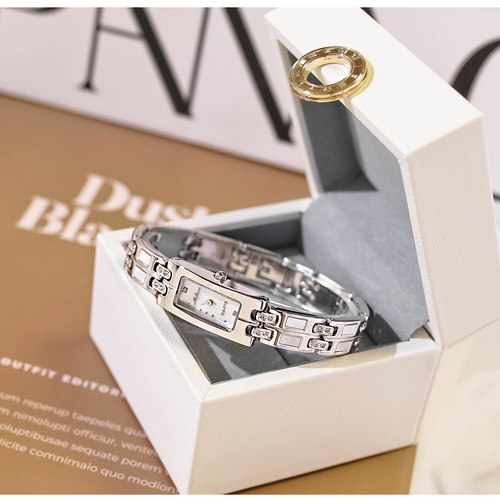 玛丽莎品牌轻奢小方形手链女表