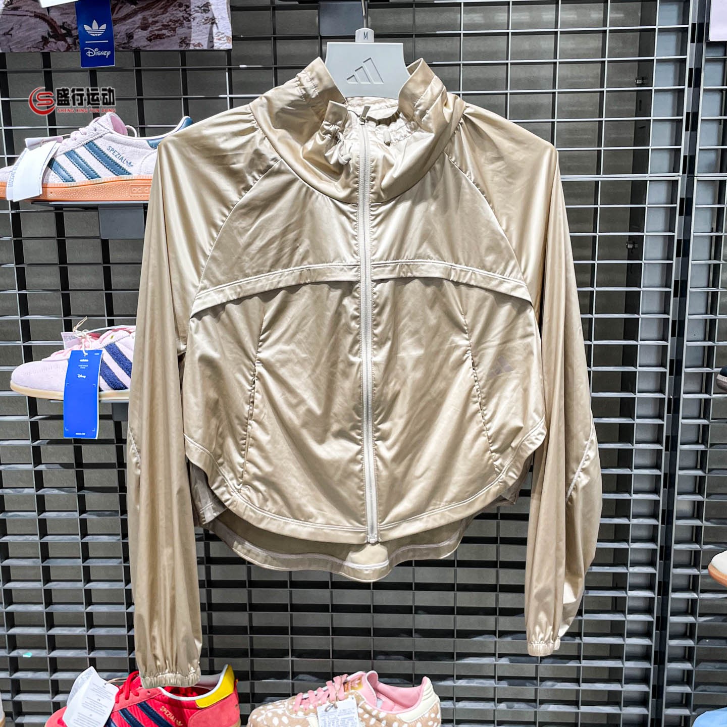 Adidas阿迪达斯女装2026秋季日常休闲凉感防晒短款夹克外套KX0219