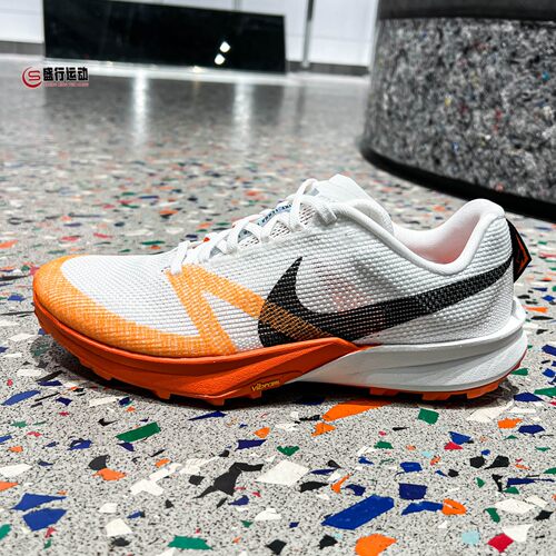 Nike耐克男鞋2026夏季Kiger 10时尚百搭耐磨缓震跑步鞋FV3929-103