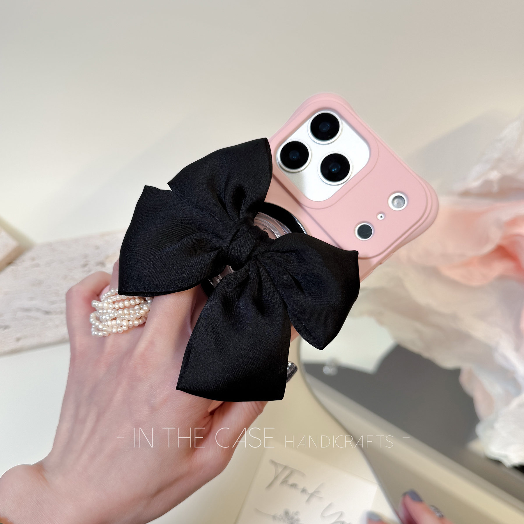 撞色磁吸蝴蝶结支架带挂环手机壳