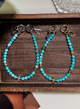 InTheCase高级感天然绿松矿石十字架字母元素情侣手机绳通用挂链