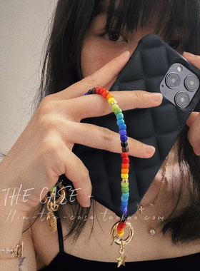 InTheCase简约彩虹百搭mini米珠防掉落字母手机链条适用iphone华