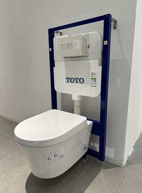 Toto 挂厕 553加Toto水箱